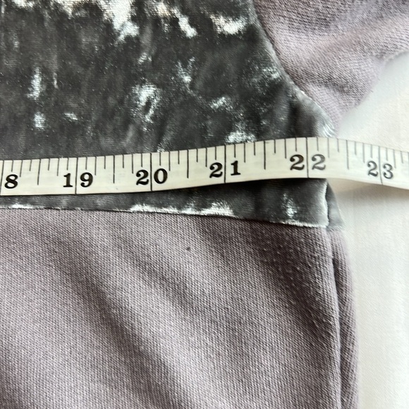 Pink Victorias Secret Hoodie Sweatshirt Purple Burnt Velvet Lace Up Sleeve SZ M - Picture 7 of 10